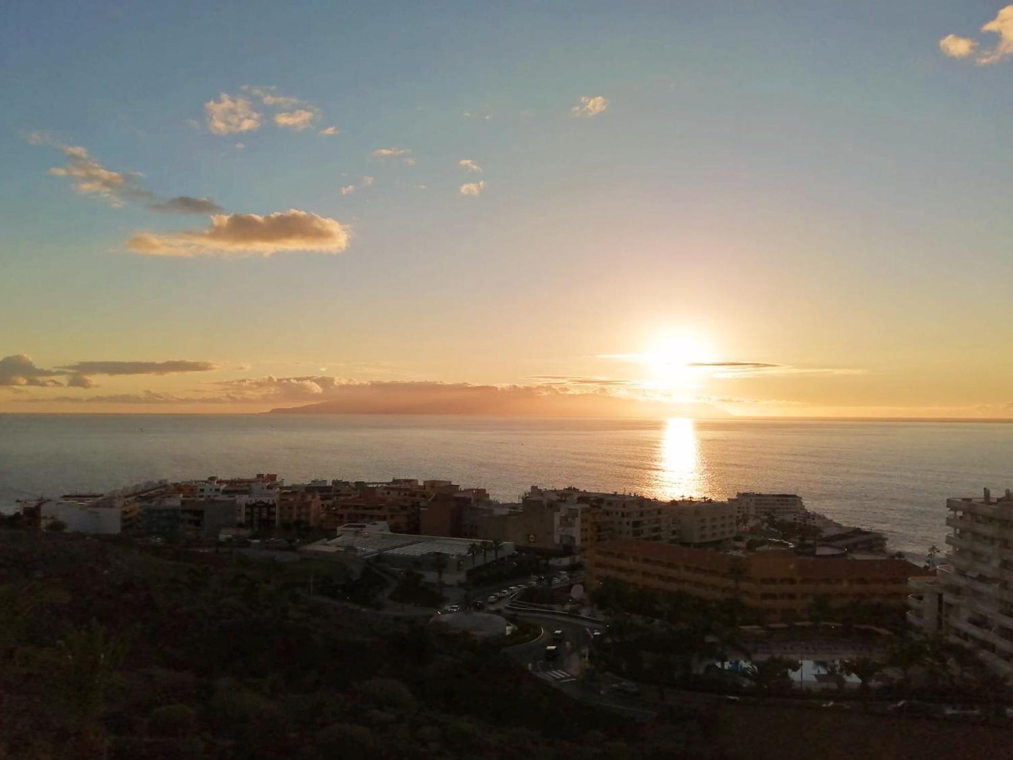 Panomaric Sea View - Sol Apartment Puerto de Santiago  Bagian luar foto